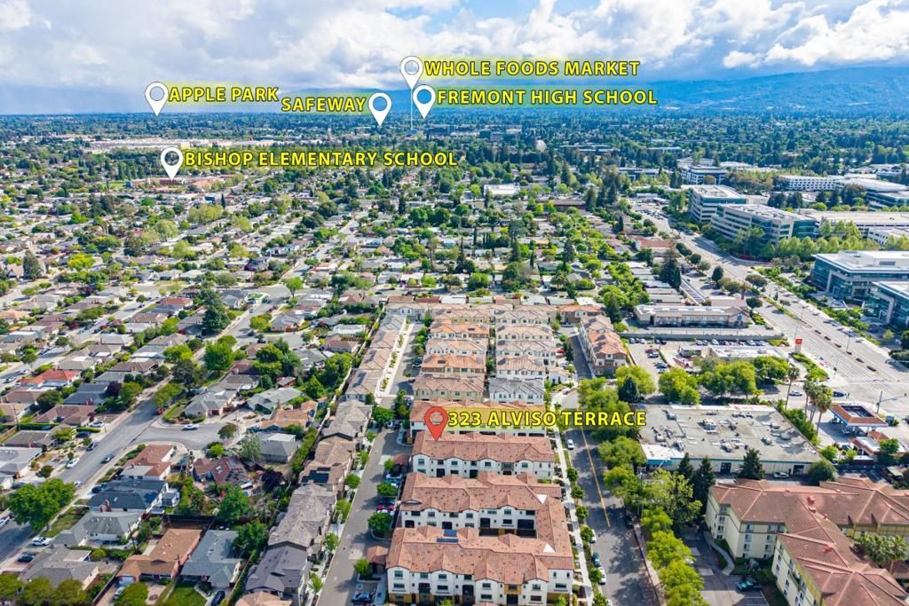 Image 32 of property listing at 323 Alviso Terrace, Sunnyvale, CA 94085