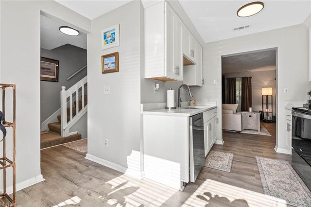 451 Benlea CIR, Virginia Beach, VA 23454