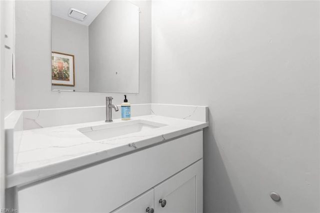 451 Benlea CIR, Virginia Beach, VA 23454