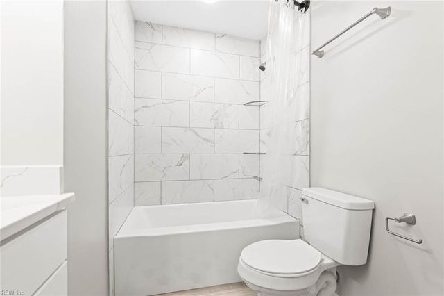 451 Benlea CIR, Virginia Beach, VA 23454