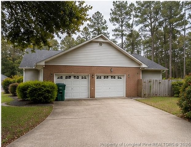 6463 Windy Creek Way, Fayetteville, NC 28306