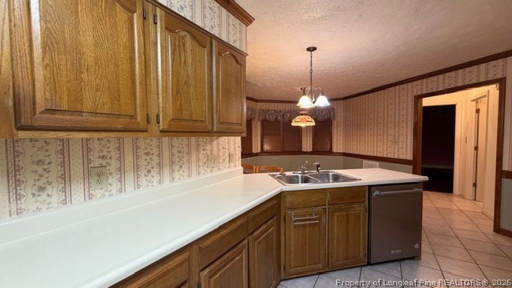 6463 Windy Creek Way, Fayetteville, NC 28306 — photo 9