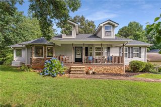 214 Piney Woods Drive, Ellijay, GA 30536