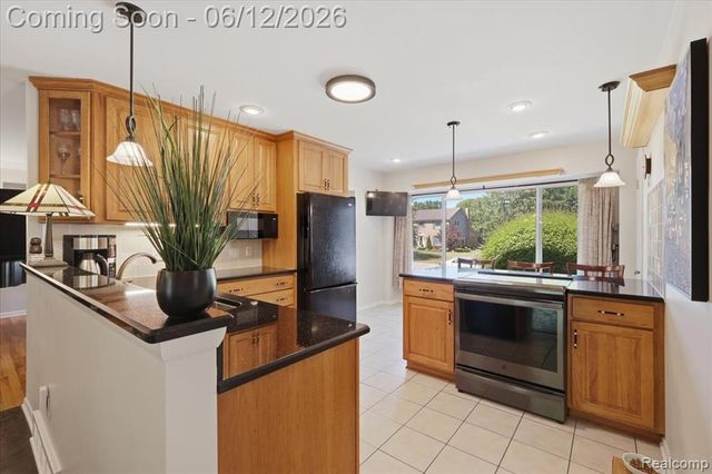 5048 Tree Hill Road, Grand Blanc, MI 48439