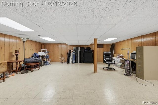 5048 Tree Hill Road, Grand Blanc, MI 48439