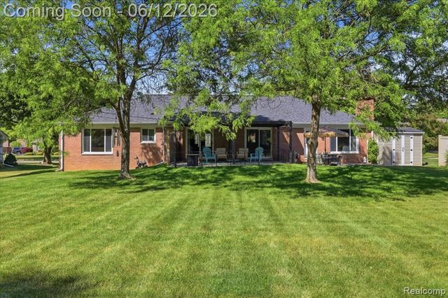 5048 Tree Hill Road, Grand Blanc, MI 48439