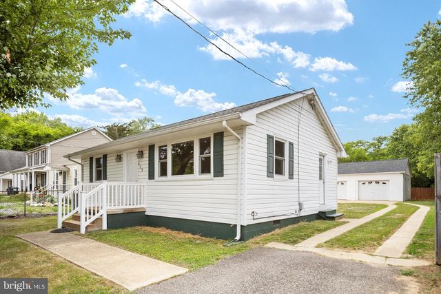 409 PRATT ST, Fredericksburg, VA 22405