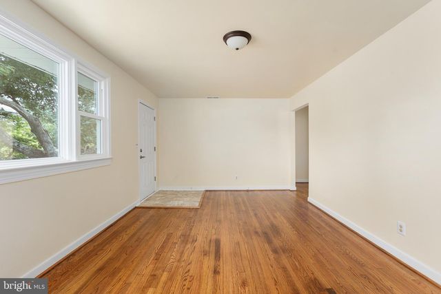 409 PRATT ST, Fredericksburg, VA 22405