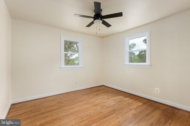 409 PRATT ST, Fredericksburg, VA 22405