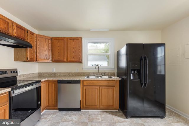 409 PRATT ST, Fredericksburg, VA 22405