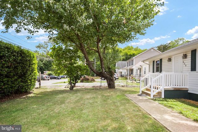 409 PRATT ST, Fredericksburg, VA 22405