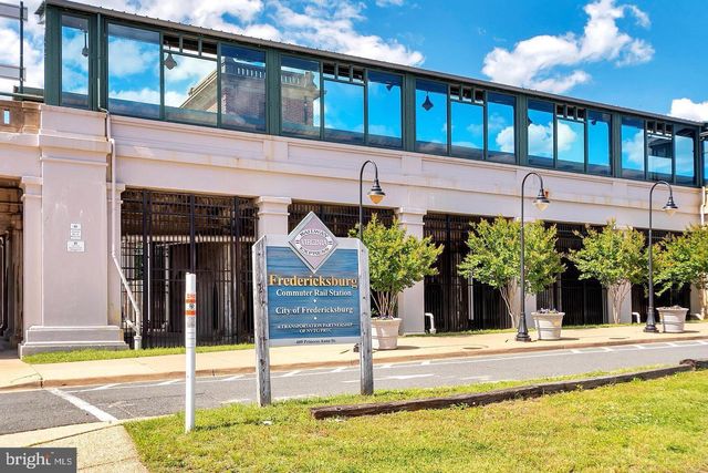 409 PRATT ST, Fredericksburg, VA 22405