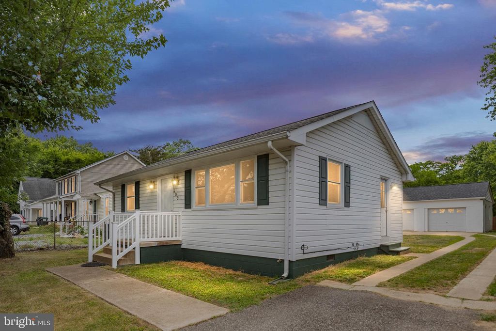 409 PRATT ST, Fredericksburg, VA 22405