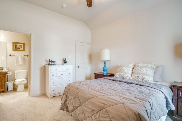 125 Fairweather Drive, Burleson, TX 76028