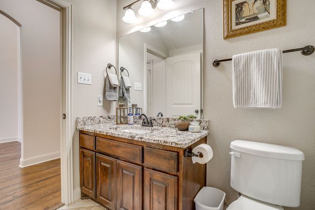 125 Fairweather Drive, Burleson, TX 76028