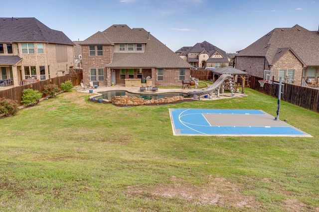 125 Fairweather Drive, Burleson, TX 76028