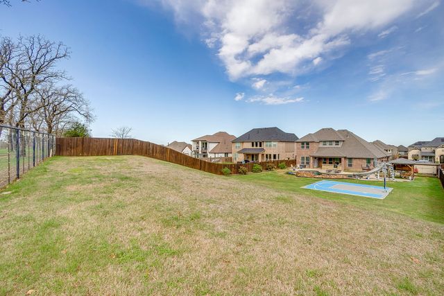 125 Fairweather Drive, Burleson, TX 76028