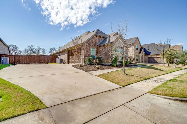 125 Fairweather Drive, Burleson, TX 76028
