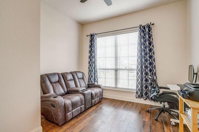 125 Fairweather Drive, Burleson, TX 76028