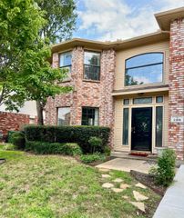 1108 Bonanza Court, Arlington, TX 76001