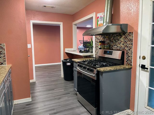 3821 E Xyler Street, Tulsa, OK 74115