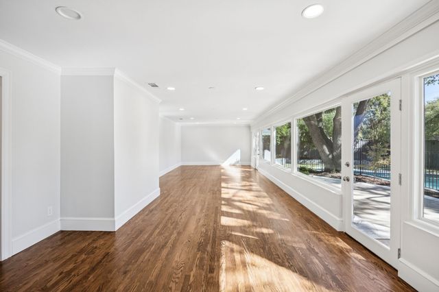 6848 Midcrest Drive, Dallas, TX 75254