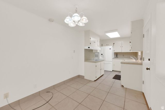 551 E NORTH HILLS DR, Salt Lake City, UT 84103