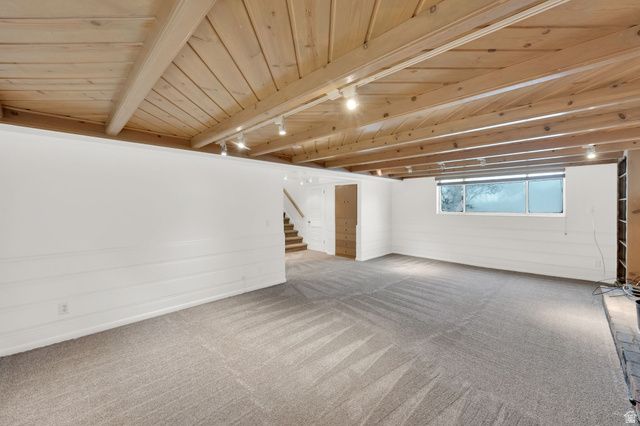 551 E NORTH HILLS DR, Salt Lake City, UT 84103