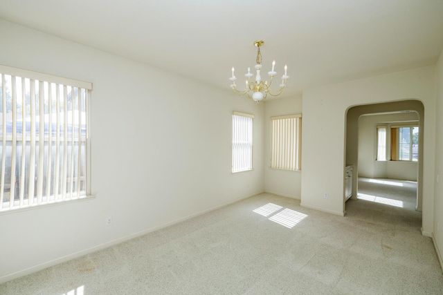 1613 Mable Ave, Modesto, CA 95355