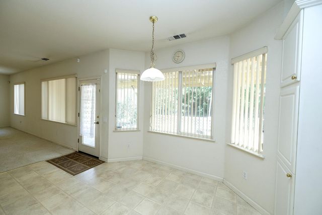 1613 Mable Ave, Modesto, CA 95355