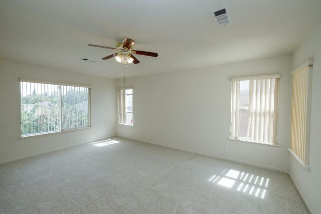 1613 Mable Ave, Modesto, CA 95355