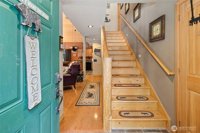 350 Redwood Lane, Ronald, WA 98940