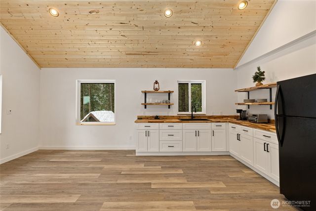 350 Redwood Lane, Ronald, WA 98940