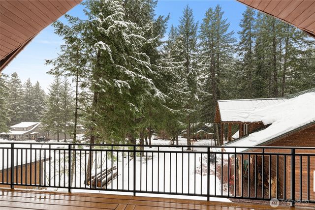 350 Redwood Lane, Ronald, WA 98940