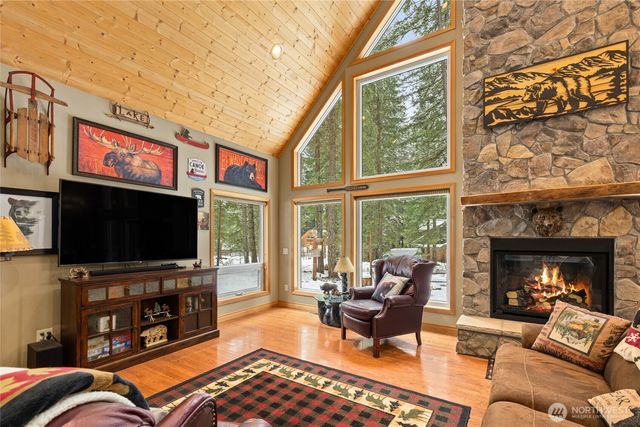 350 Redwood Lane, Ronald, WA 98940