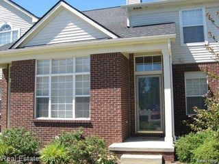 23102 Alexa, Walled Lake, MI 48390