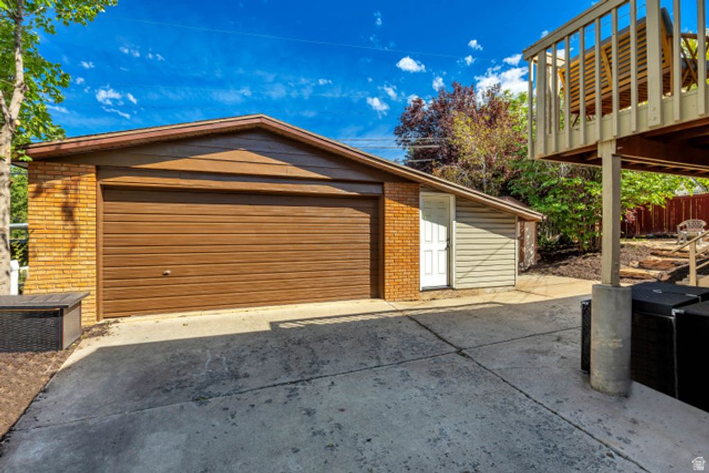 2555 E ELM AVE, Salt Lake City, UT 84109 — photo 4