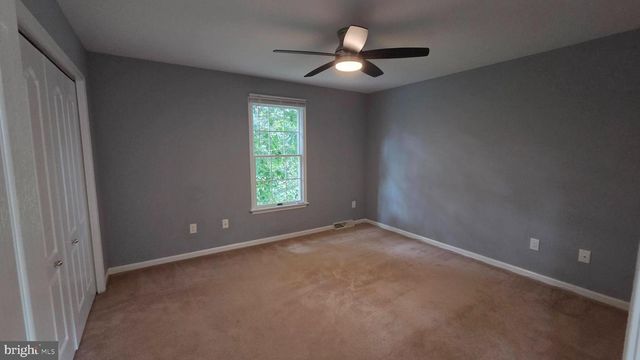 5100 ROSEWOOD DR, Center Valley, PA 18034