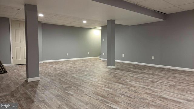 5100 ROSEWOOD DR, Center Valley, PA 18034