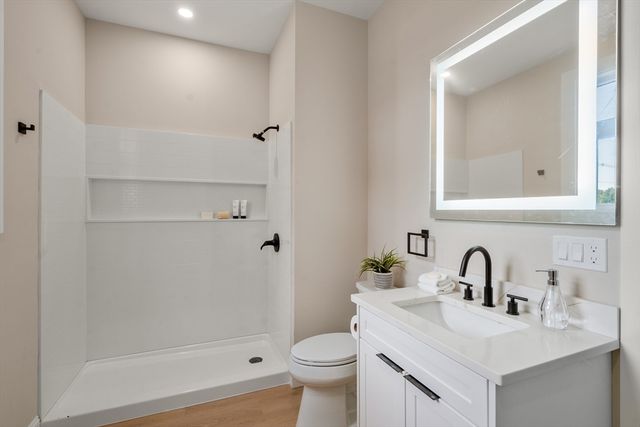 7 Cross St U102, Wilmington, MA 01887