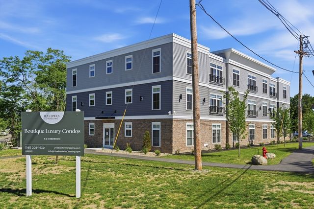 7 Cross St U102, Wilmington, MA 01887