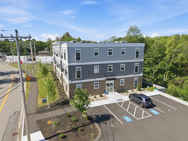7 Cross St U102, Wilmington, MA 01887