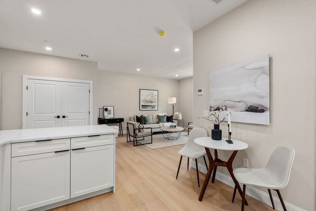 7 Cross St U102, Wilmington, MA 01887