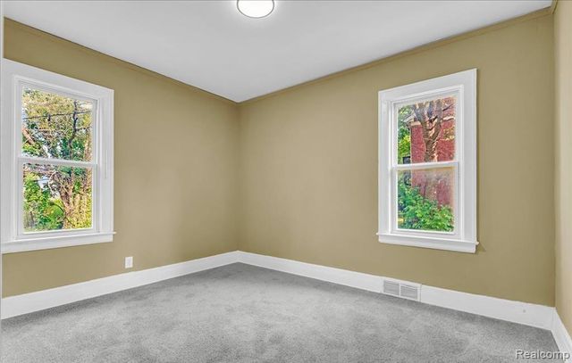 15512 Mendota, Detroit, MI 48238
