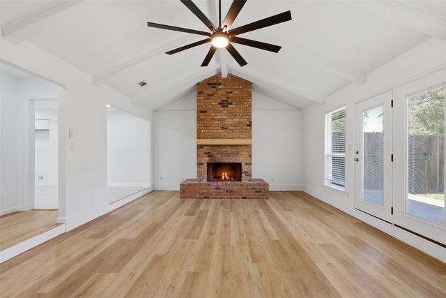 4351 Altamesa Boulevard, Fort Worth, TX 76133