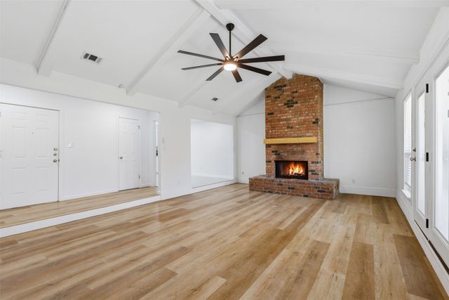 4351 Altamesa Boulevard, Fort Worth, TX 76133