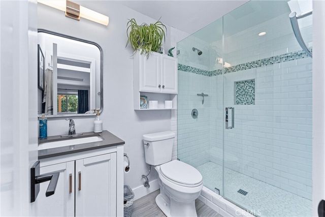 168 Monte Vista Avenue, Costa Mesa, CA 92627