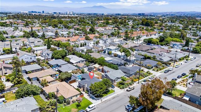 168 Monte Vista Avenue, Costa Mesa, CA 92627