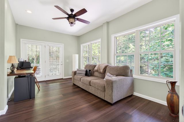 232 Victoria Cir, Jamestown, TN 38556