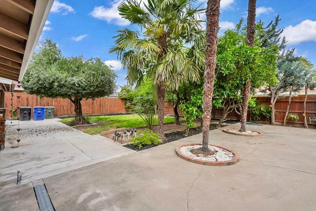 3004 Stafford Way, Modesto, CA 95350
